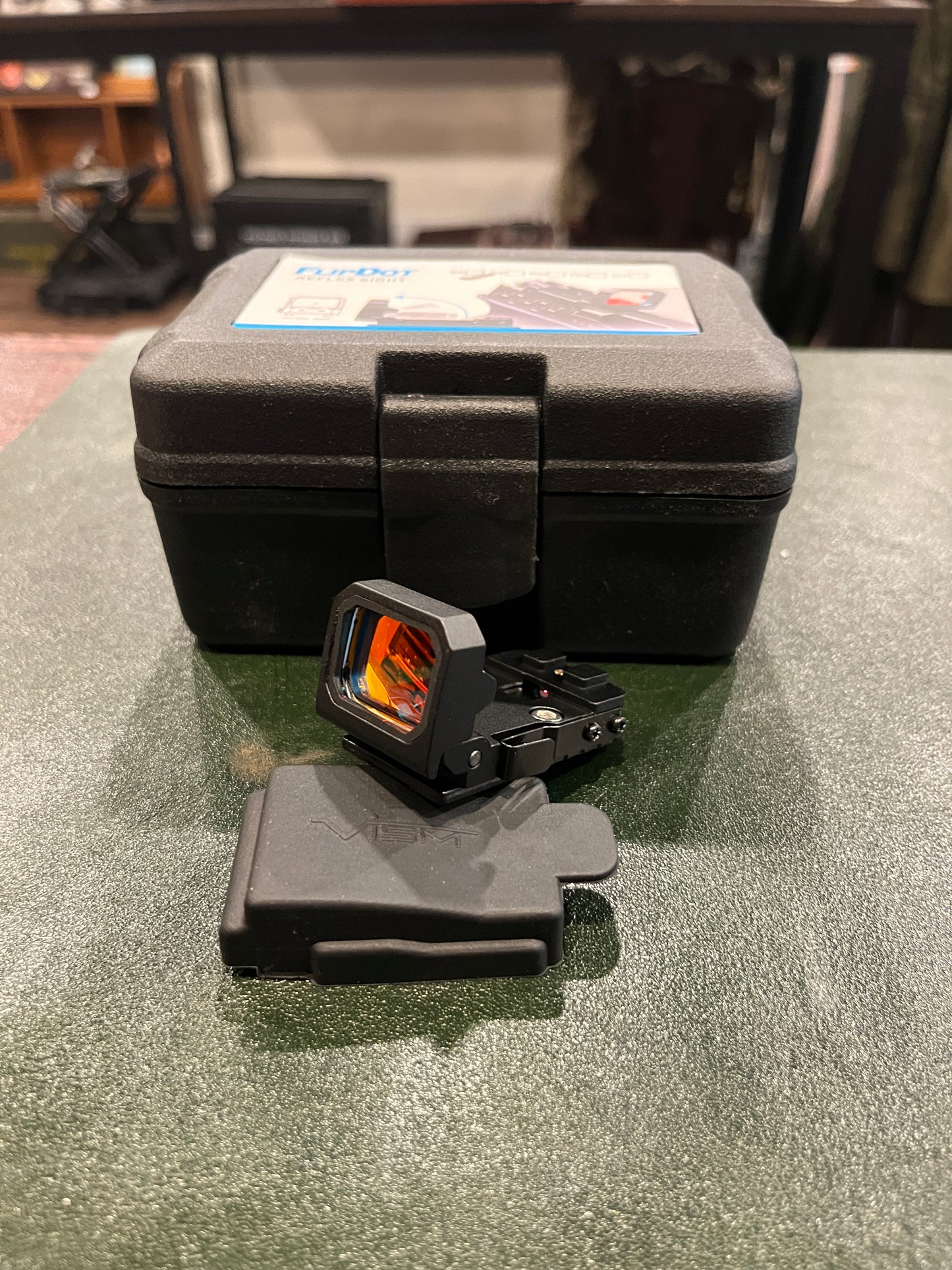 FlipDot Reflex Sight BLK – Compact Folding Red Dot with Mounting Kit