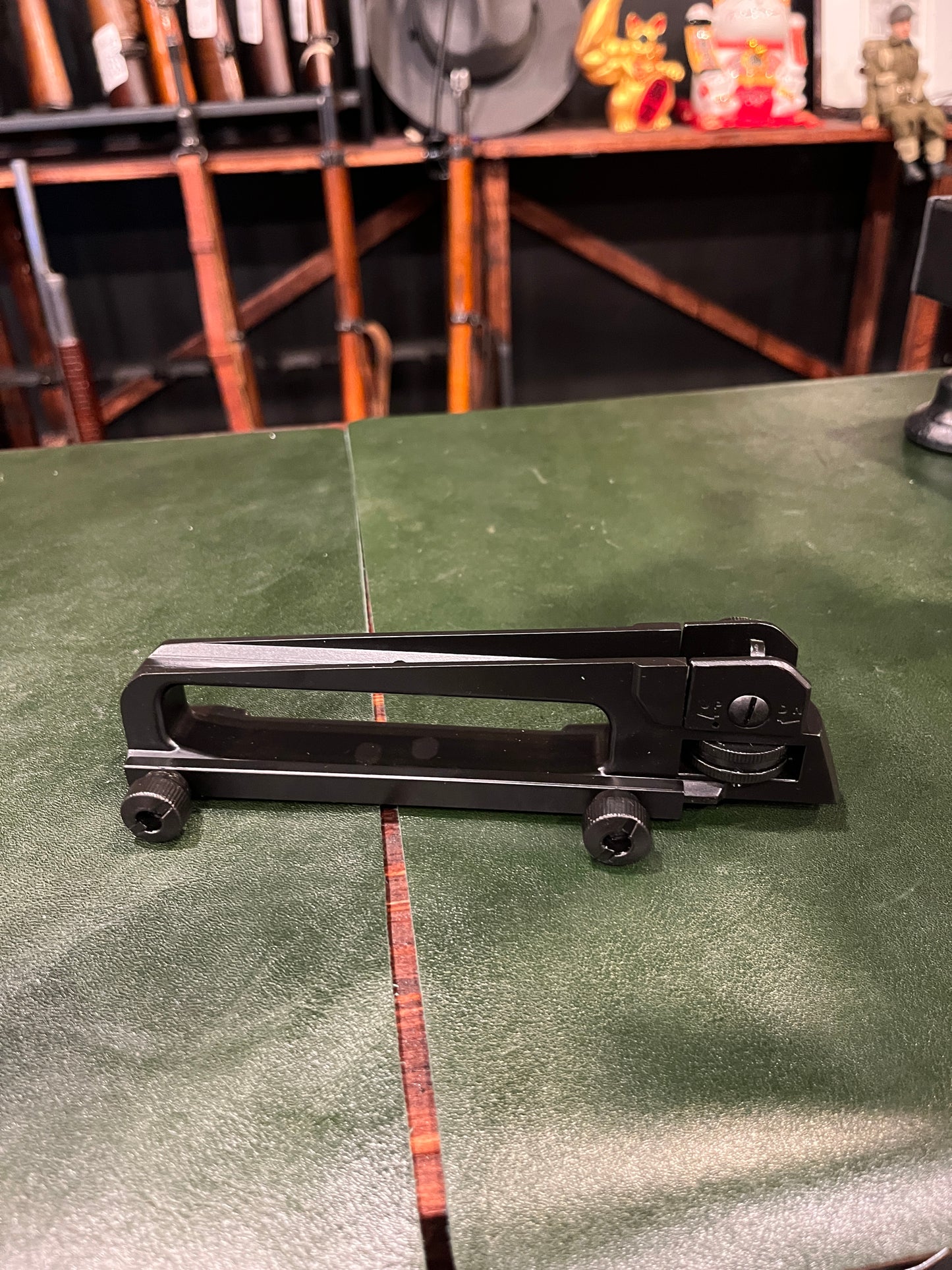 Detachable Rifle Carry Handle with Integrated Picatinny Rail