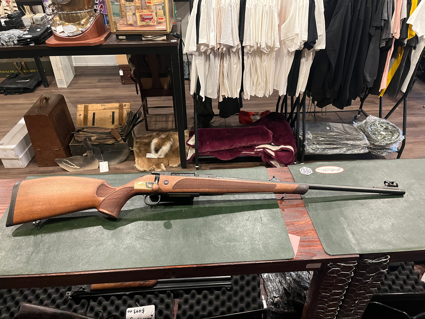 CZ 600 LUX .300 Win Mag โ Near-New Condition (Under 10 Rounds Fired)