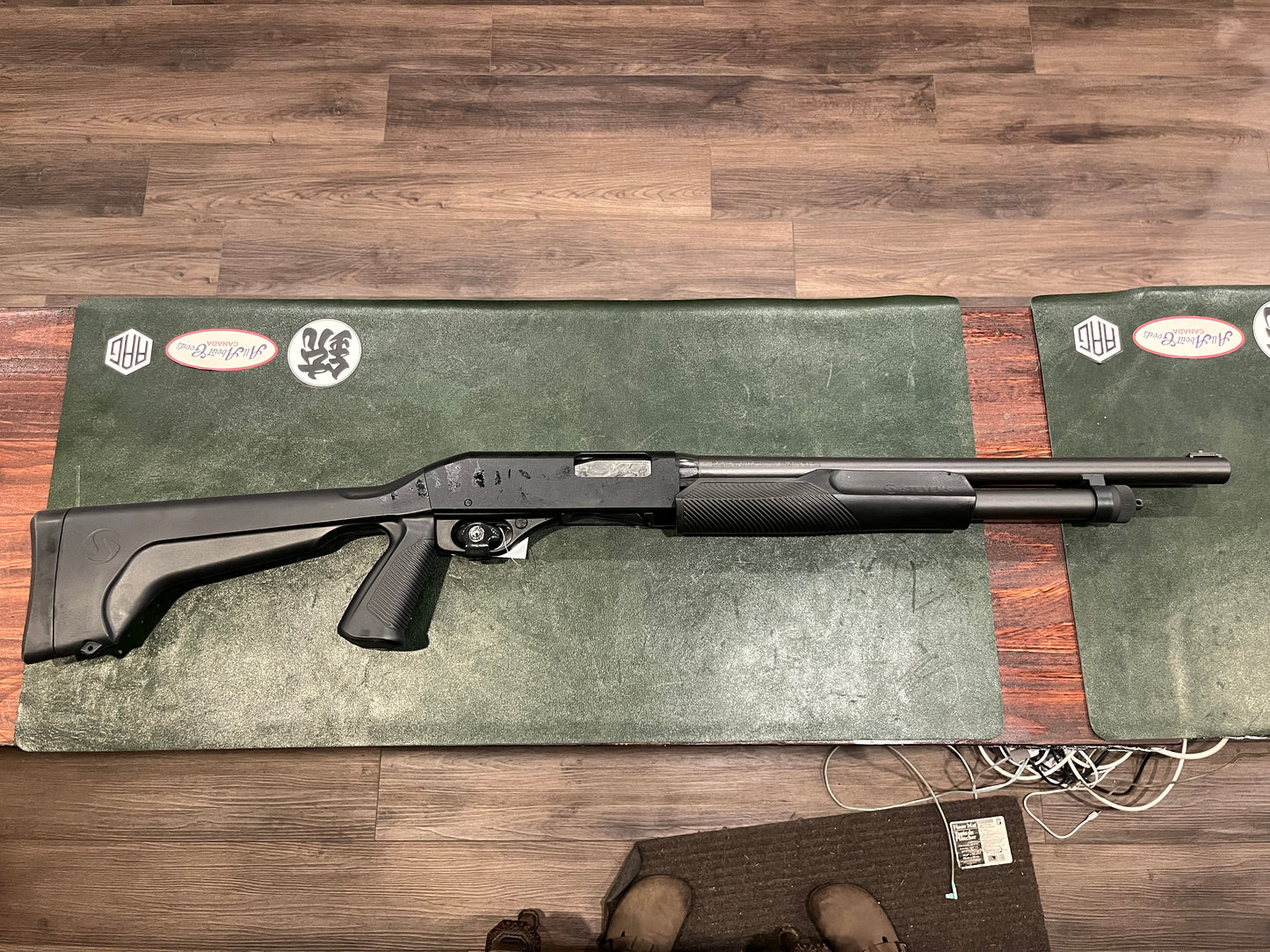 Stevens 320 Pump Action Shotgun – 12 Gauge, 18.5" Barrel, Black Synthetic – Unfired, With Box