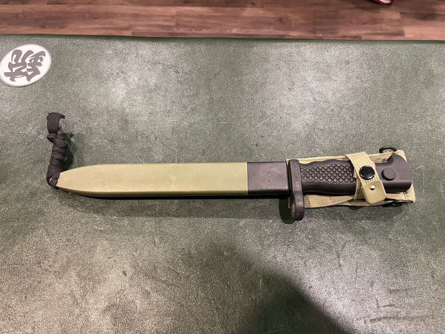 老式西班牙 M1964 刺刀(适用于 CETME C 型)- 带刀鞘