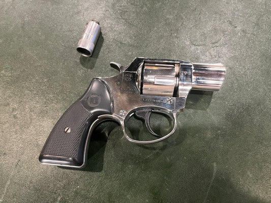 RG-59 9 毫米 RK 空包弹左轮手枪(带喇叭口适配器)- 镀铬