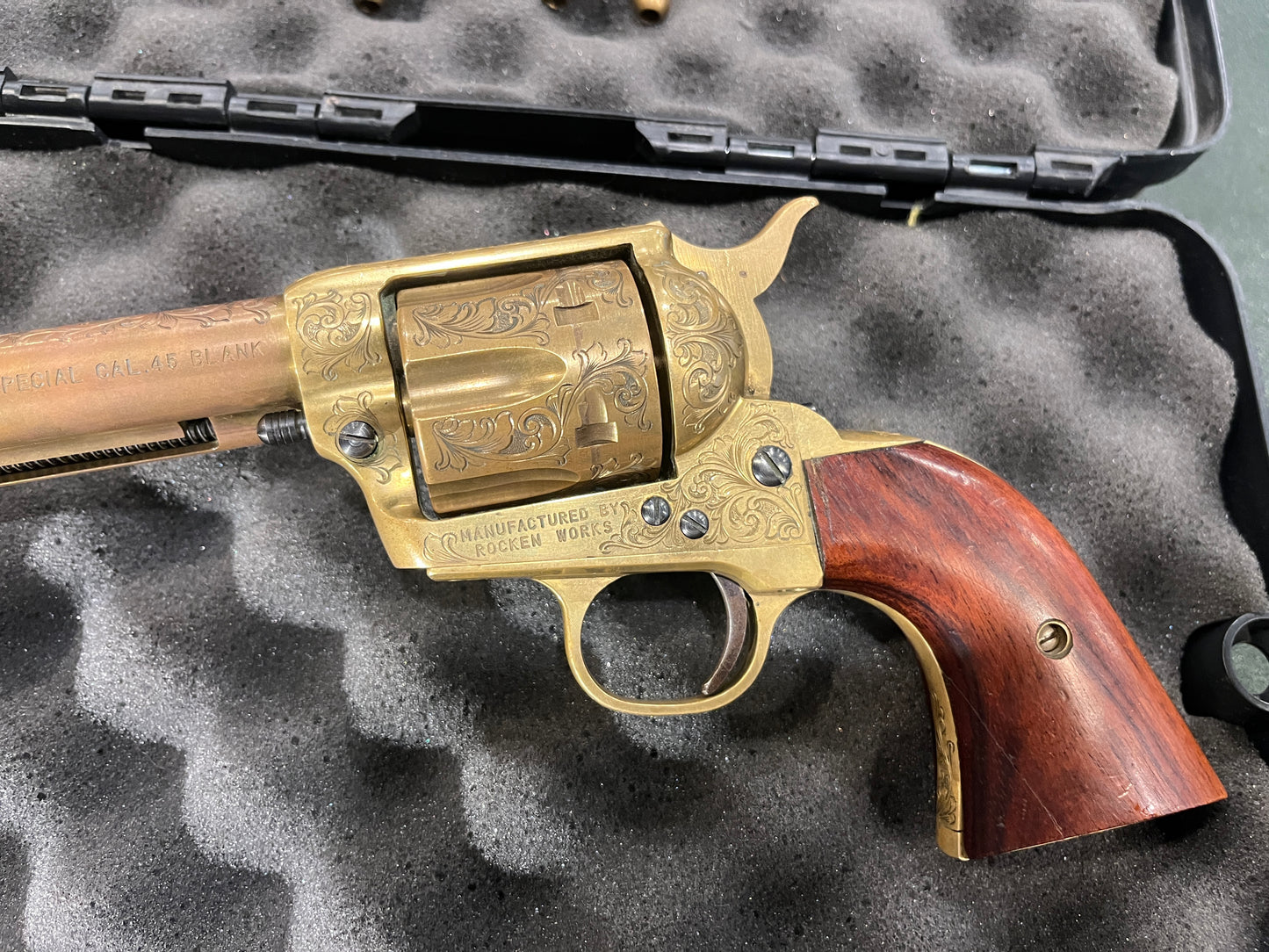 罕见的 Nakata 展示 Colt SAA .45 空包弹模型左轮手枪 – 镀金,日本 1970 年代