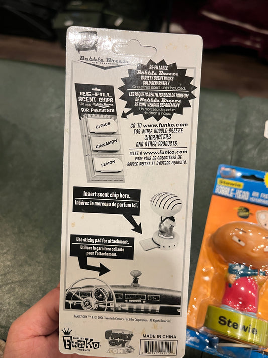 《恶搞之家》Stewie Bobble Breeze 摇头娃娃空气清新剂 - 柑橘香 - Funko(2006)