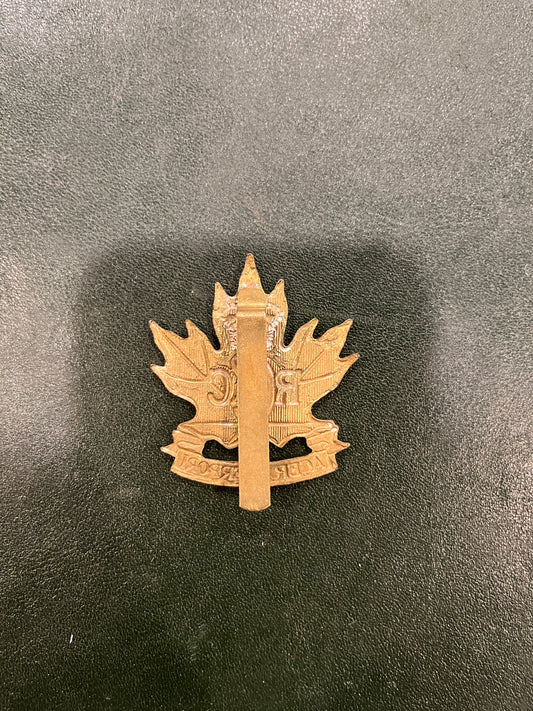 伊丽莎白二世女王加拿大武装部队盟军徽章