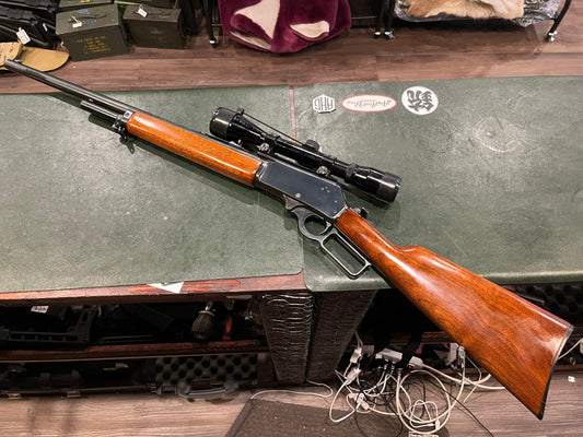 马林 1895 型杠杆式步枪 .45-70 政府型,带贝尔 4x40 瞄准镜