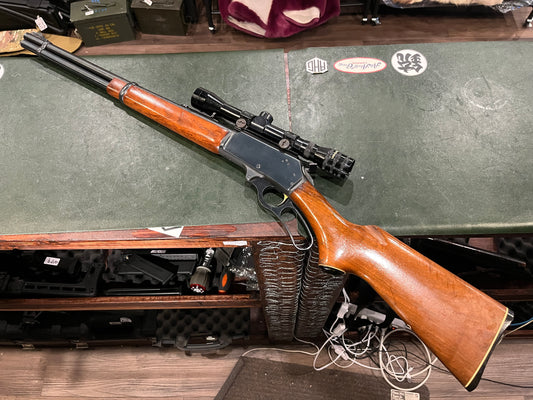 马林 336 型杠杆式步枪 .30-30 Win 带通用 4x32 瞄准镜