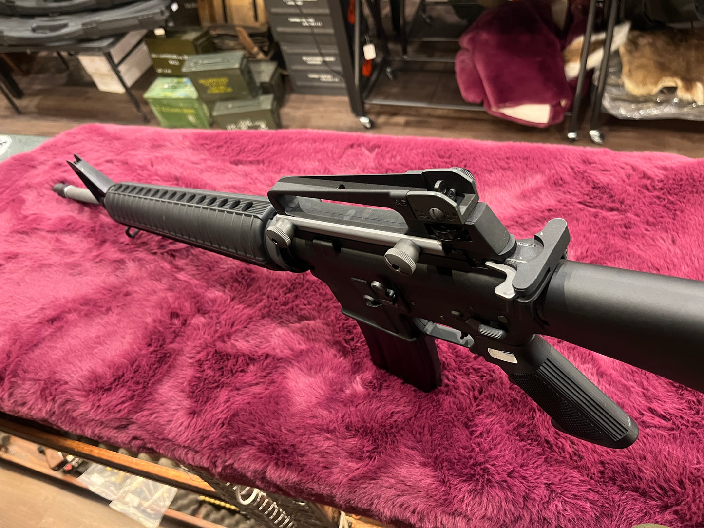 M16A2-Style Green Gas Blowback Airsoft Rifle – 6mm BB, Full-Size Fixed Stock Configuration