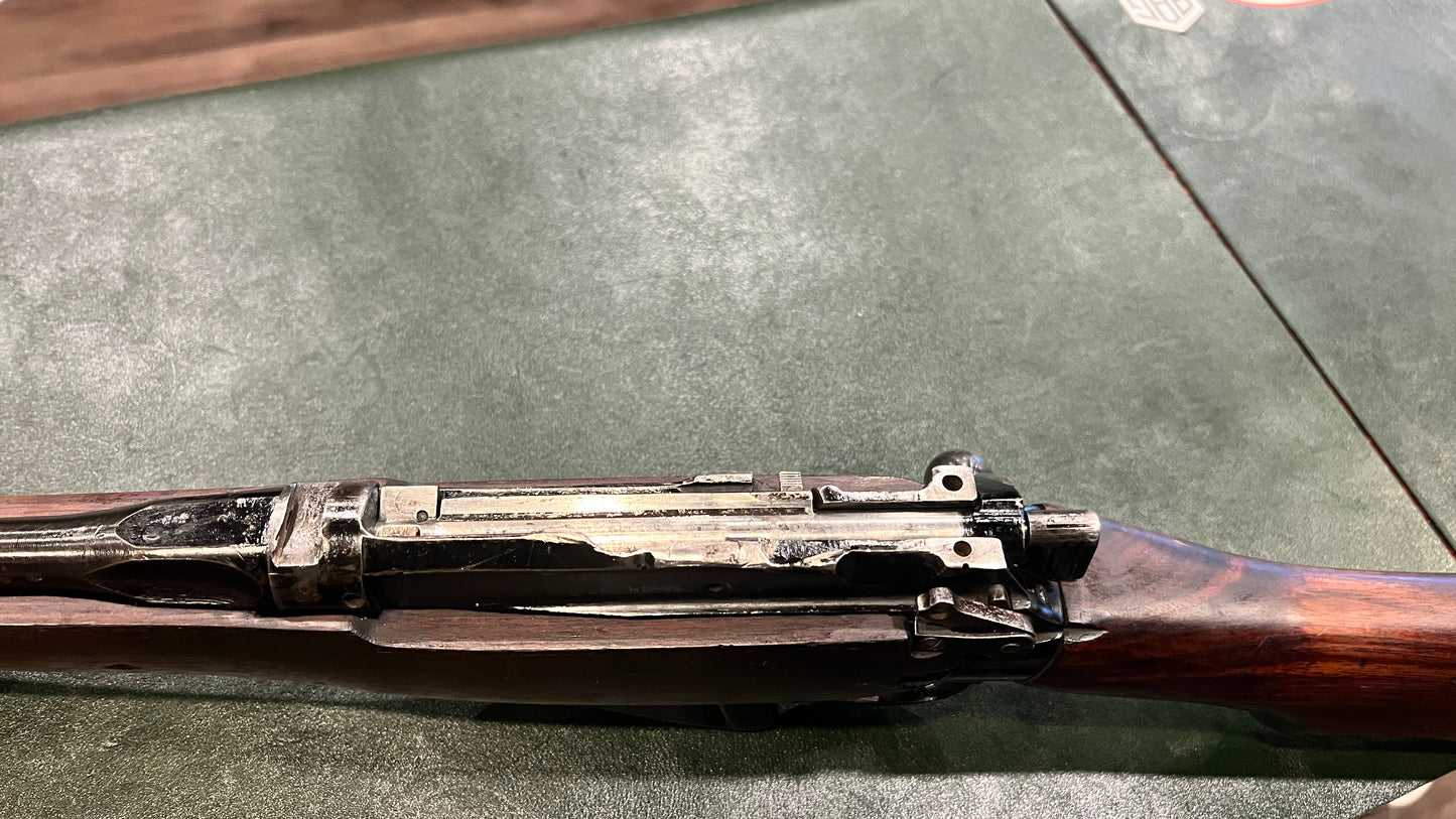 李-恩菲尔德5号Mk I“丛林卡宾枪”——皇家空军法扎克利基地,1945年2月,英国制造,303支