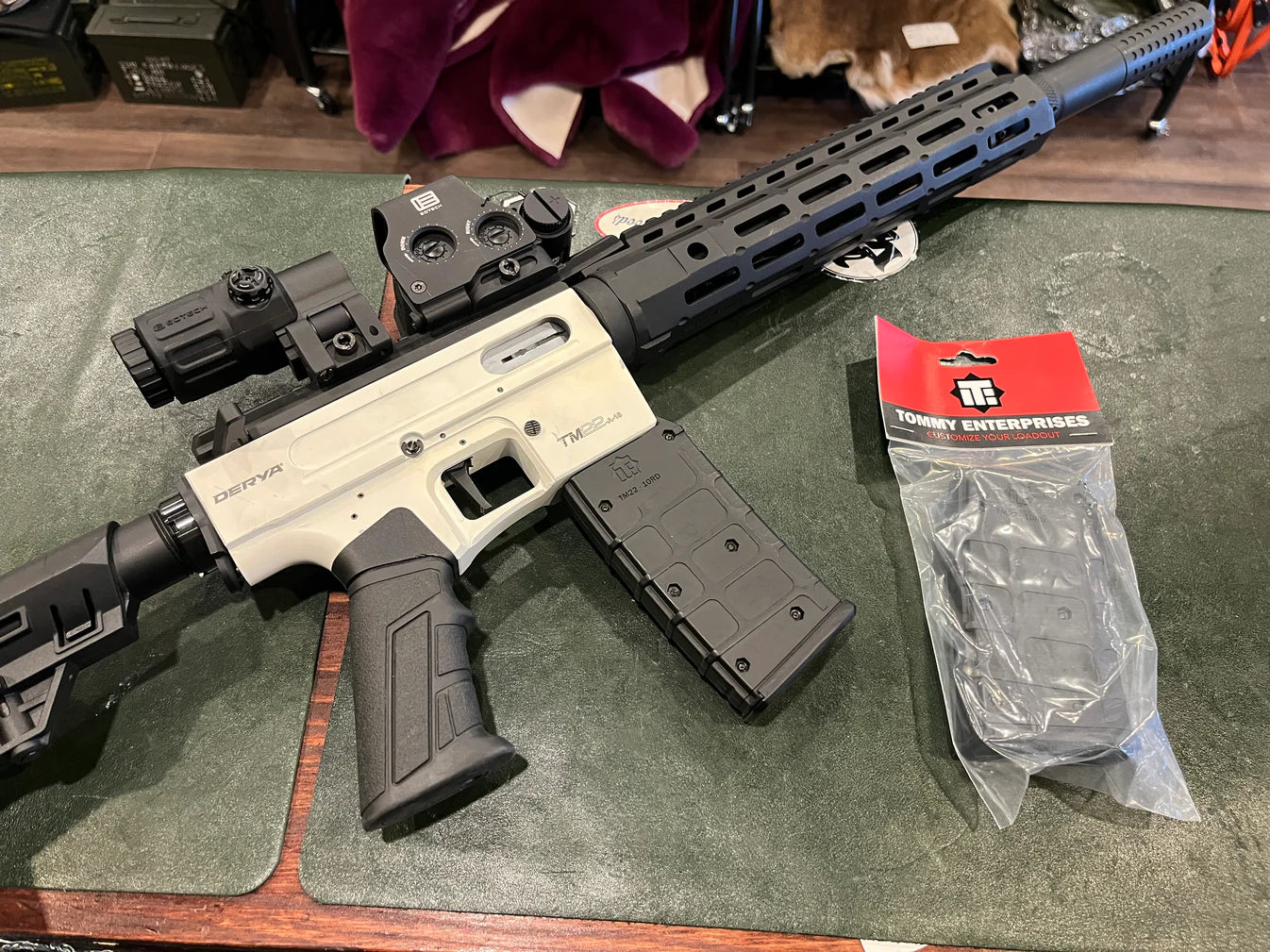 Rock Island Armory TM22 M16 Style .22 LR Semi-Auto Rifle – 2×10-Round & 1×25-Round Magazines