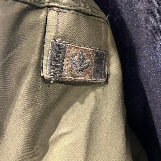 Canadian Military Gore-Tex Jacket – Olive Green