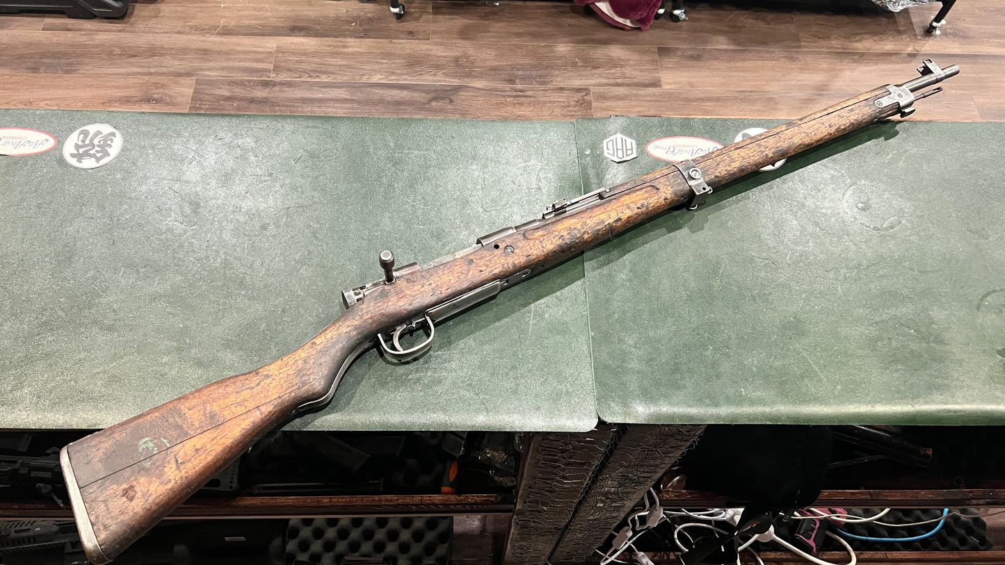 Retour de la Seconde Guerre mondiale : fusil japonais Arisaka Type 99 (marquages impériaux supprimés)