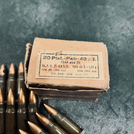 WWII German 7.92×33mm Kurz Ammo (20-Round Box, 1944 – “aux” Factory)
