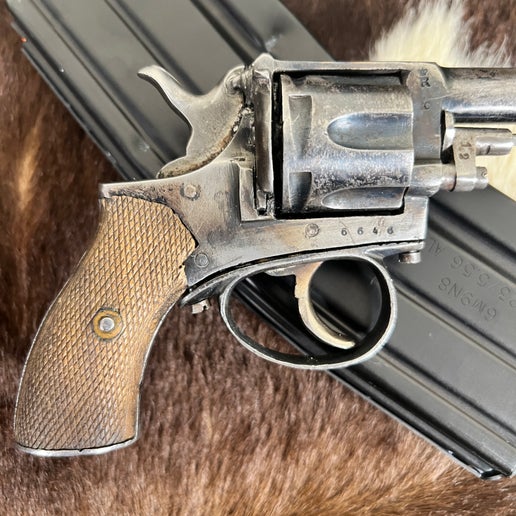 JANSSEN & FILS CIE Bulldog