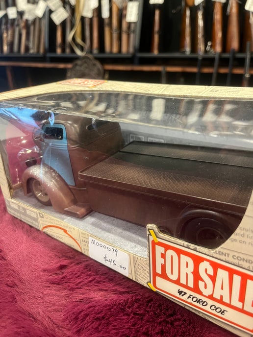 47 Ford COE car model