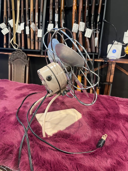 Ventilateur antique (testé en état de fonctionnement)