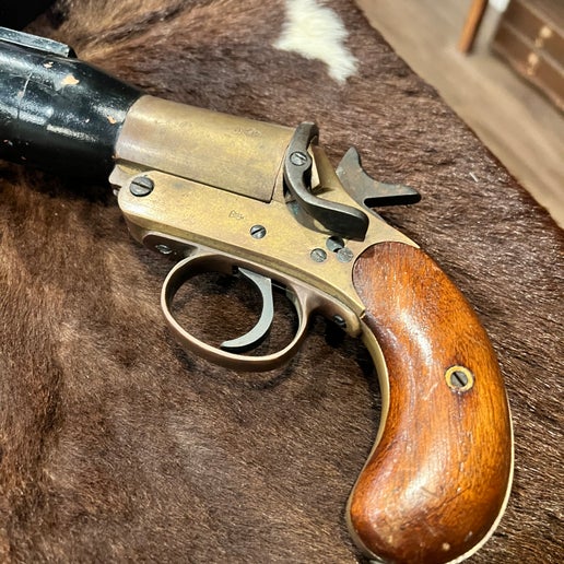 Schermuly Pistol Rocket Apparatus (SPRA)