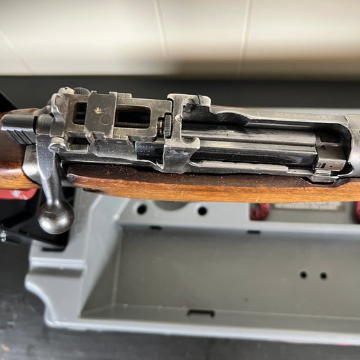 (Pending)Lee Enfield No.4 Mk I in 303 British US Property(Jungle Carbine-style)