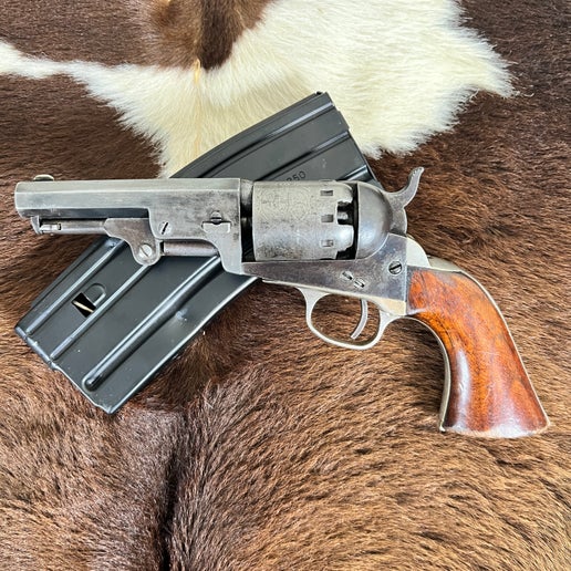 曼哈顿系列2海军击发式左轮手枪