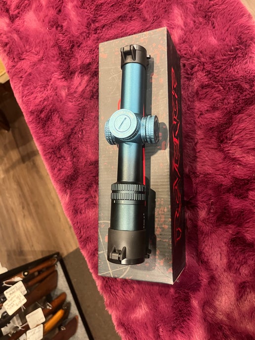 T-Eagle 1-6X 瞄准镜 蓝色