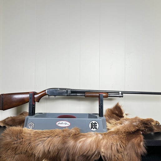 Winchester Model 12 in 12 Ga. 2 3/4" Full