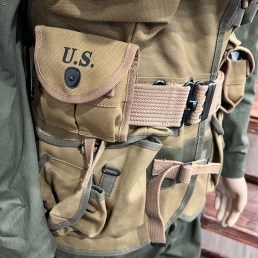 二战诺曼底登陆伞兵突击制服套装 - 高级复制品