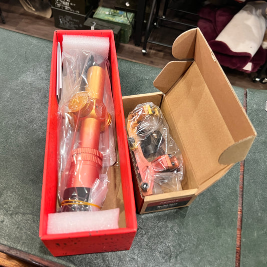 T-Eagle 1-6X 瞄准镜 粉色和金色