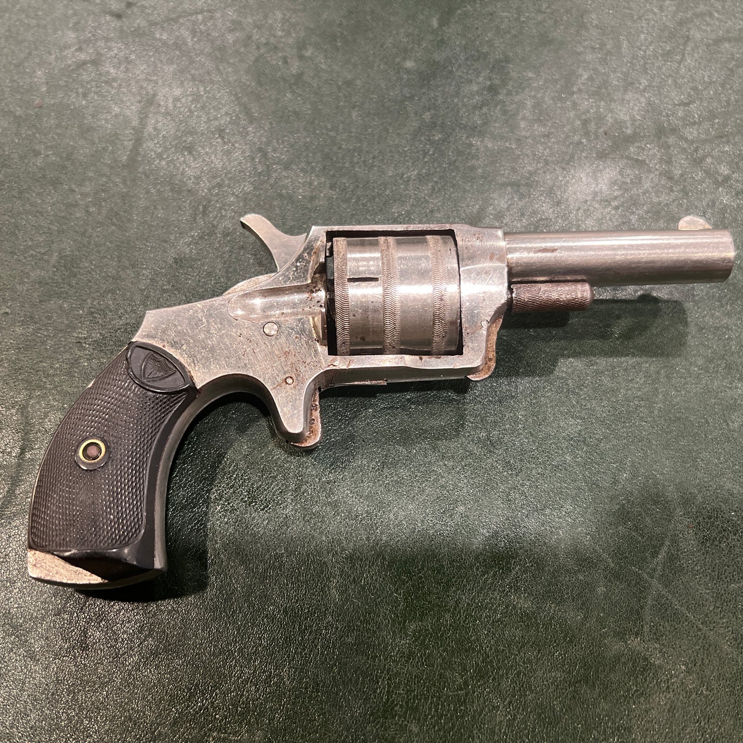 Sentinel “Norwich” Pocket Revolver – .38 Rimfire (c. 1873–1887), USA