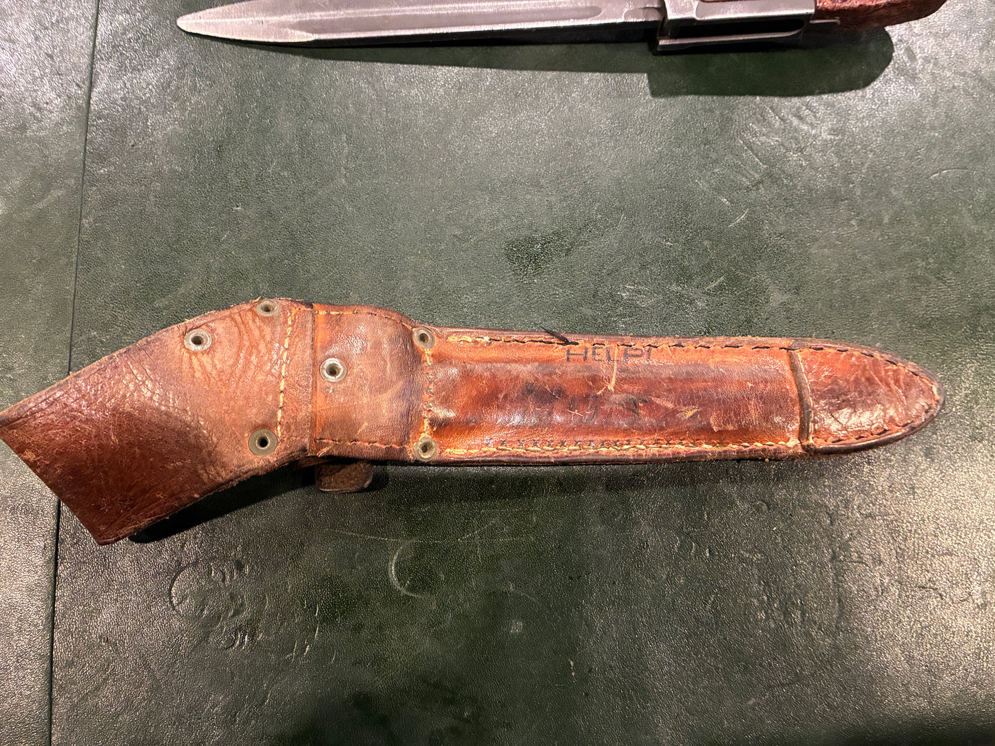Czech VZ.58 Bayonet with Leather Scabbard – Matching Marked 51G66 / 098