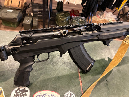 SKS Semi-Automatic Rifle – 7.62×39 – 18.6" Barrel – FAB Defense Tactical Chassis – Detachable Magazine