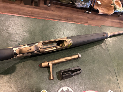 Browning X-Bolt Speed OVIX Bolt-Action Rifle – 6.8 Western – 24" Fluted Threaded Barrel – Japan Made – Original Box