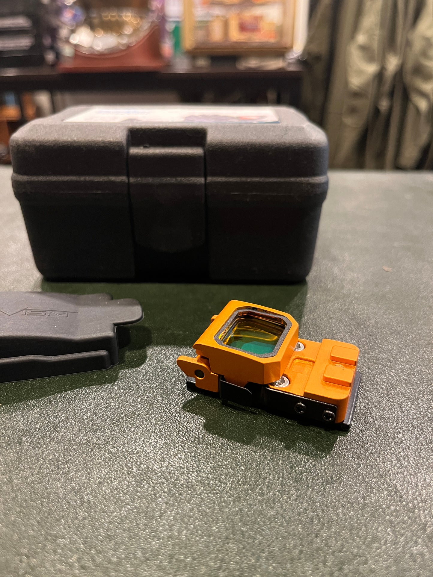 FlipDot Reflex Sight OG – 紧凑型折叠红点，带安装套件