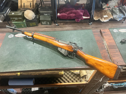 Lee-Enfield No.5 Mk I “Jungle Carbine” – ROF 1946 303Birt