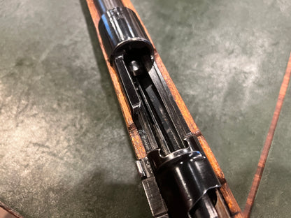 Fusil allemand K98k de la Seconde Guerre mondiale, Gustloff Werke bcd 1944, exemplaire de fin de guerre conforme
