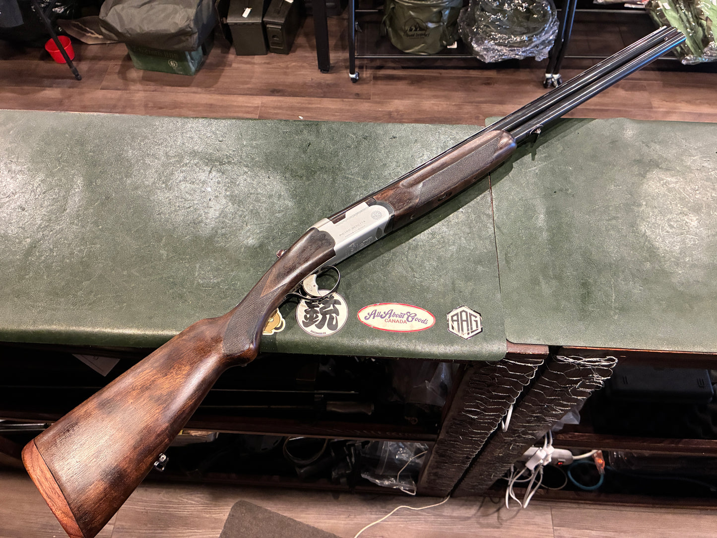 Beretta S54 Patent Over/Under Shotgun – 12 Gauge – 28" Barrels – Fixed Modified / Full Chokes – Made in Italy