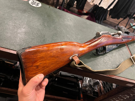 Russian Mosin-Nagant 91/30 – Hex Receiver – All Matching Numbers – Complete with Bayonet & Accessories