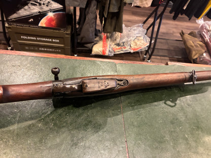 Lee-Enfield No.5 Mk I Jungle Carbine – .303 British