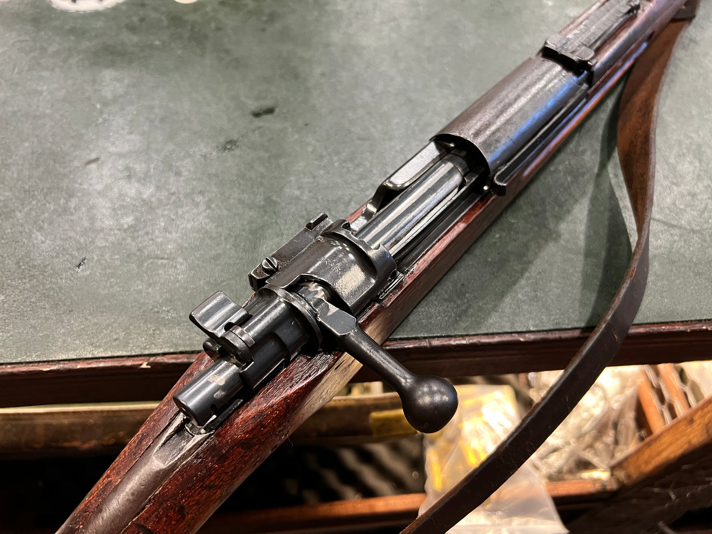 Fusil Mauser siamois type 46/66 (R.S.121) à crête royale de 1902 – 8×52R