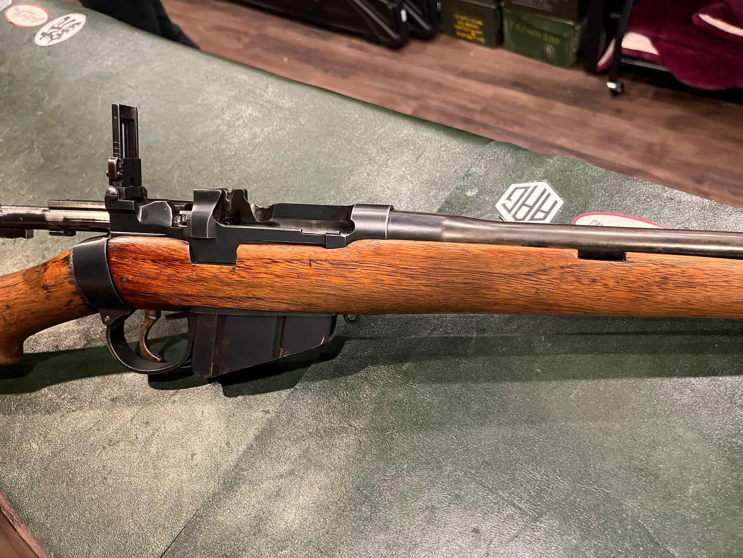 Fusil à verrou sportif Lee-Enfield Long Branch No. 4 Mk I* (.303 britannique) – 1945, culasse assortie, bon alésage