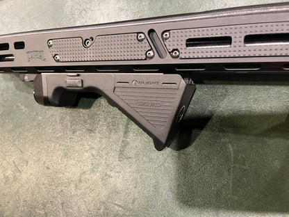 Henry Big Boy X Model .45 Colt – Modern Tactical Lever Action | Chisel Chassis, Olight Sigurd Grip Light, Scope Rail