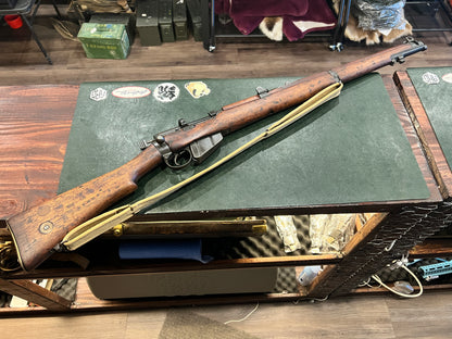 一战英制SMLE Mk III步枪 – 1915年BSA – .303英式口径，原厂编号匹配，原始漆面和优秀膛线