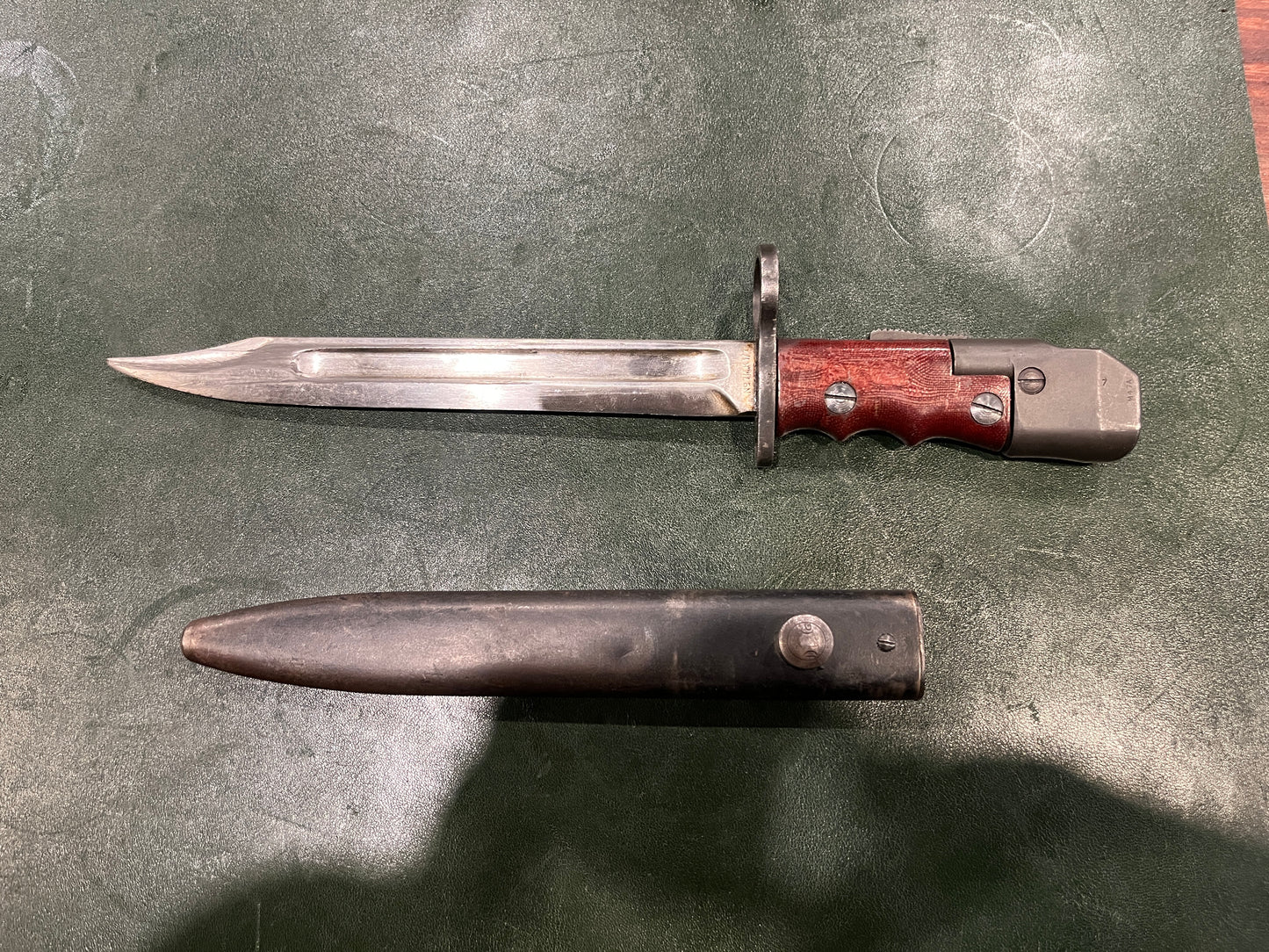 British No.7 Mk I/L Bayonet – M47A (BSA Shirley) Manufacture – Sten Mk V & Lee-Enfield No.4 Compatible – Original WWII/Post-War Production