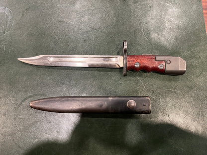 British No.7 Mk I/L Bayonet – M47A (BSA Shirley) Manufacture – Sten Mk V & Lee-Enfield No.4 Compatible – Original WWII/Post-War Production