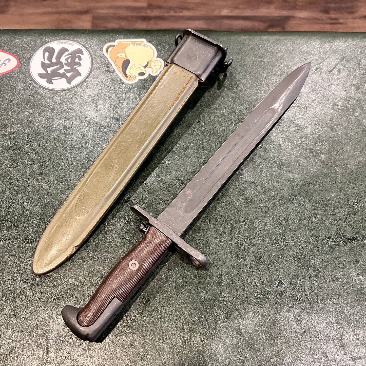 WWII U.S. M1 Bayonet by Oneida Limited (OL) – Dated 1943 – 10" Blade with VP-Marked M3 Scabbard