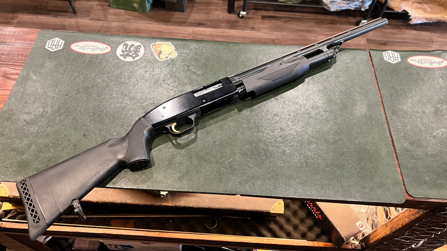 Mossberg Model 510 Youth Pump Shotgun in 20 Gauge – 18.5" Barrel – Accu-Choke – Made in USA