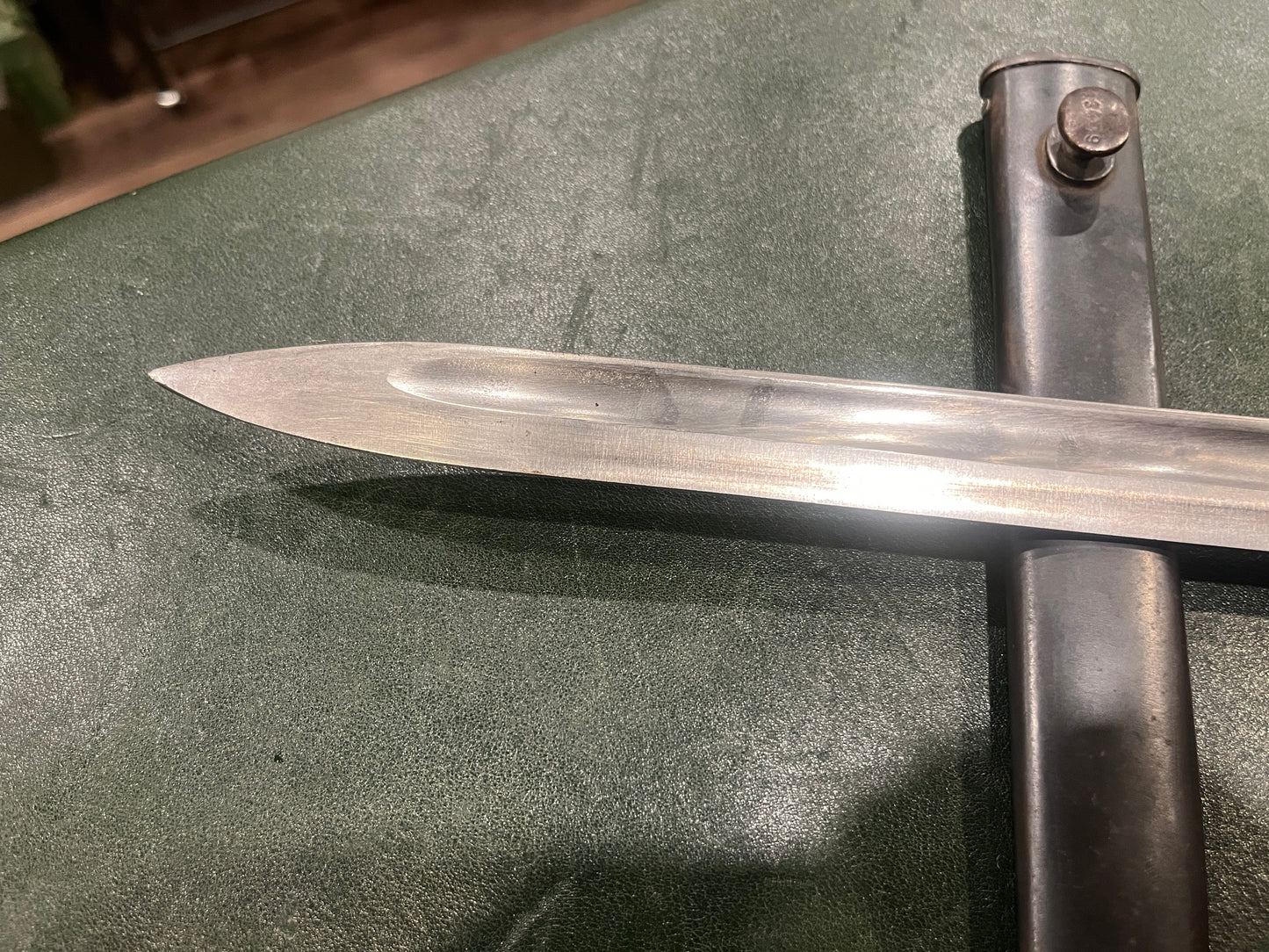 German WWI M1917 Ersatz Bayonet with Scabbard (W.G. Marked)