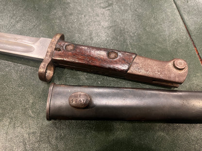 German WWI M1917 Ersatz Bayonet with Scabbard (W.G. Marked)