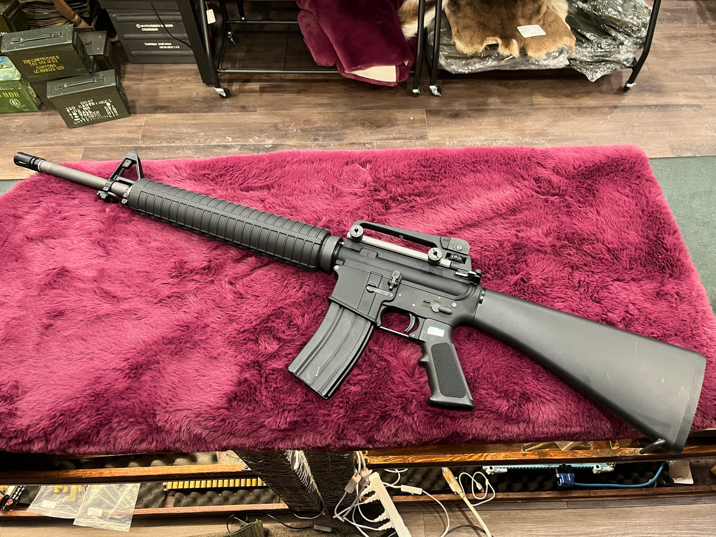 M16A2-Style Green Gas Blowback Airsoft Rifle – 6mm BB, Full-Size Fixed Stock Configuration