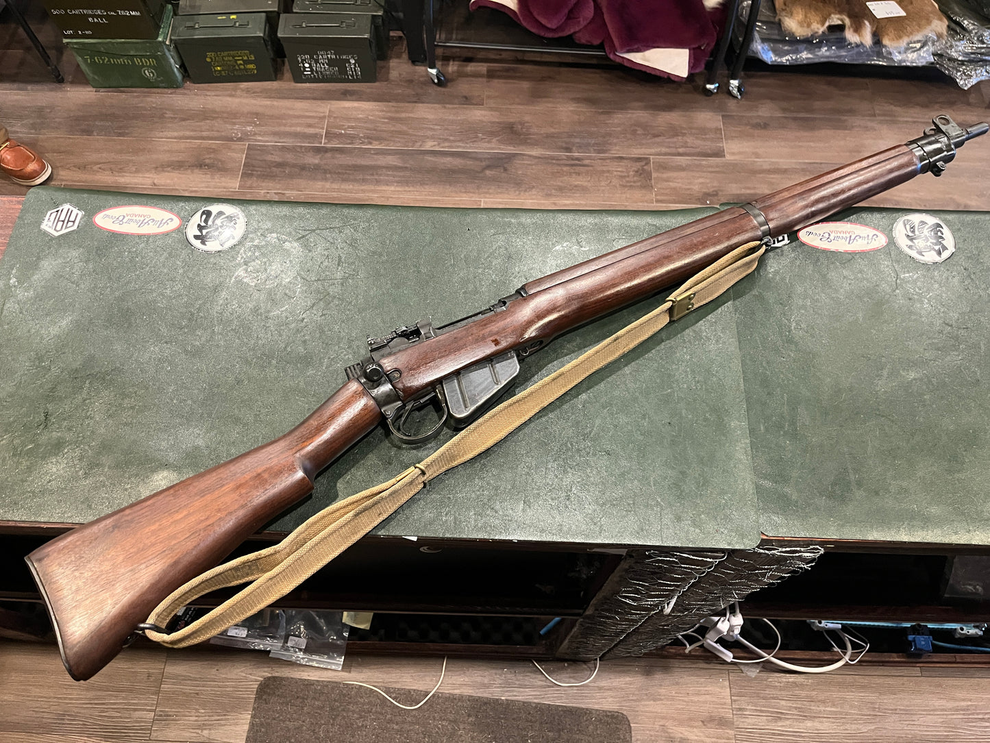Lee-Enfield No.4 Mk I* Long Branch Canada 1950 – Culasse et boîtier de culasse assortis, canon en excellent état