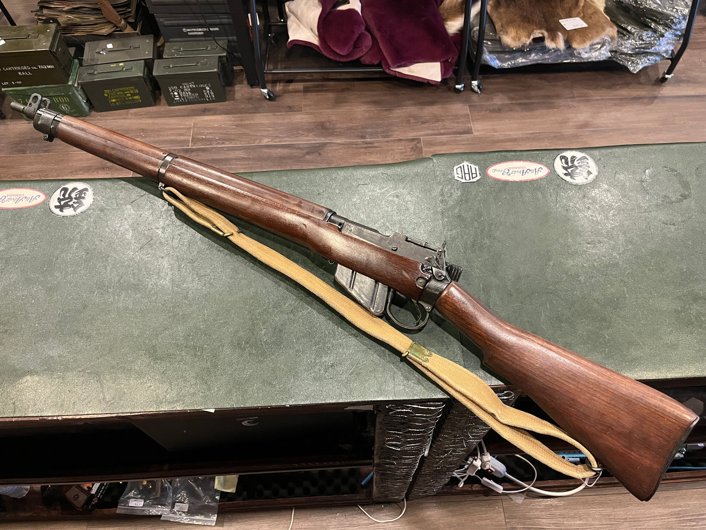 Lee-Enfield No.4 Mk I* Long Branch Canada 1950 – Culasse et boîtier de culasse assortis, canon en excellent état